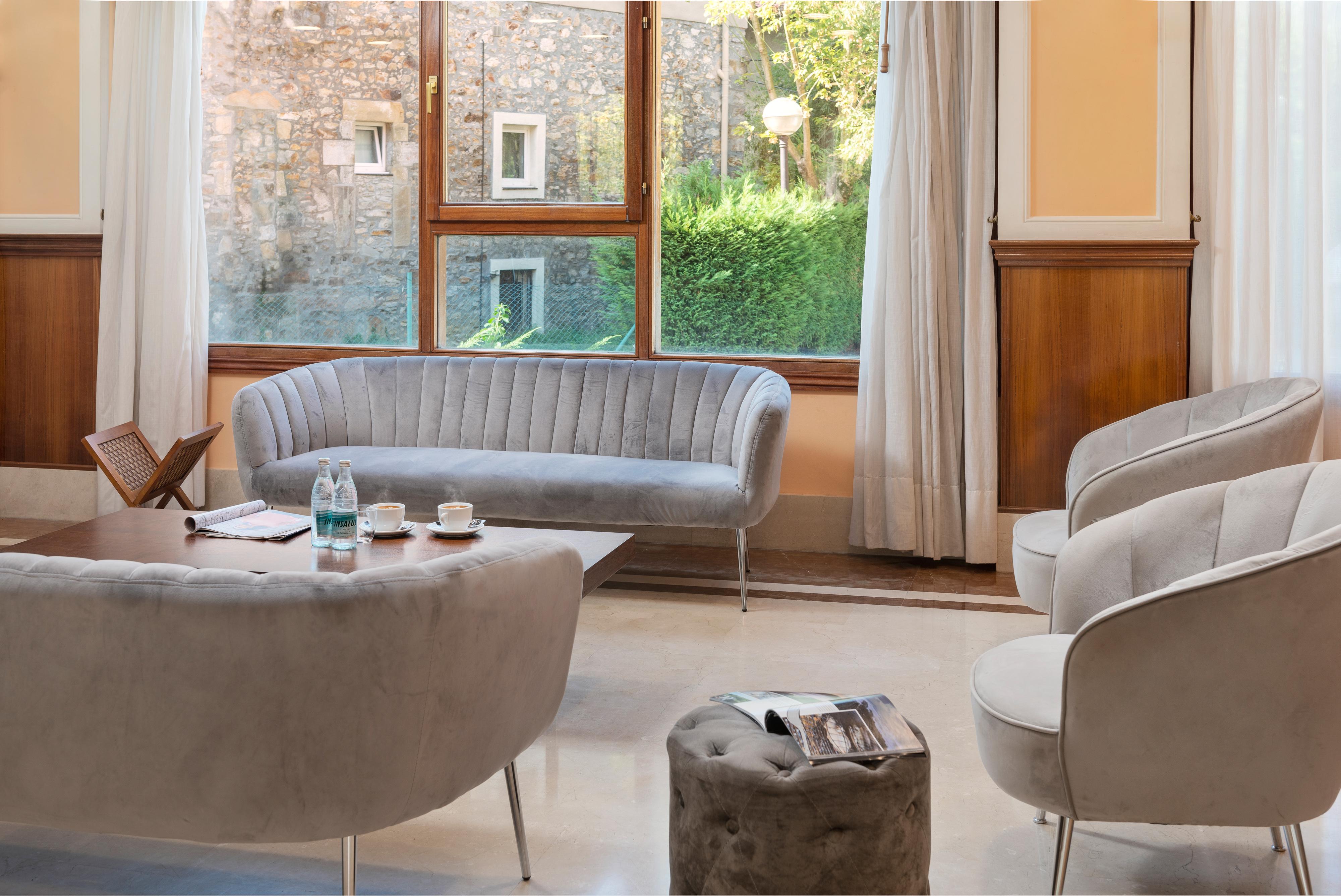 Tryp Bilbao Sondika Hotel Ngoại thất bức ảnh