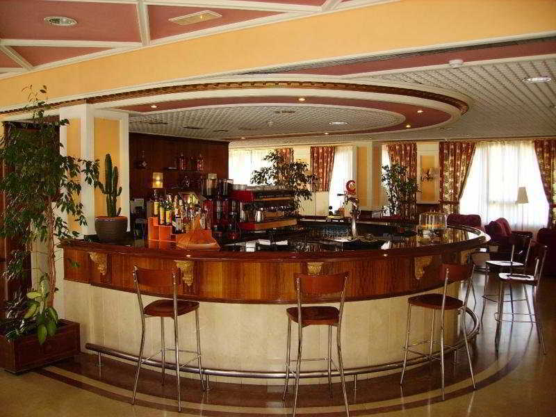 Tryp Bilbao Sondika Hotel Nhà hàng bức ảnh